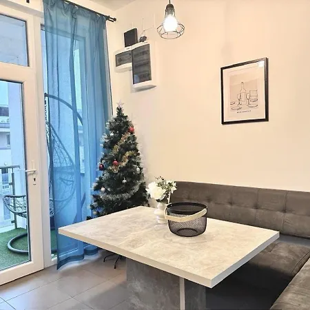 Thaly - Register A Parking Space Apartman
